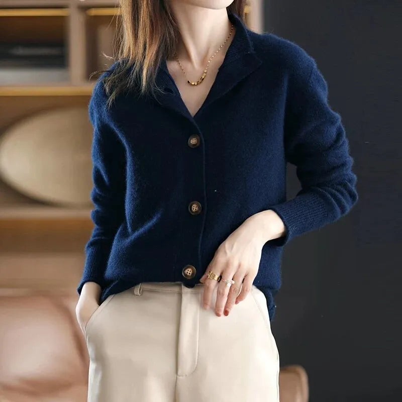 ELARA™ | Pulover Luxe cu nasturi